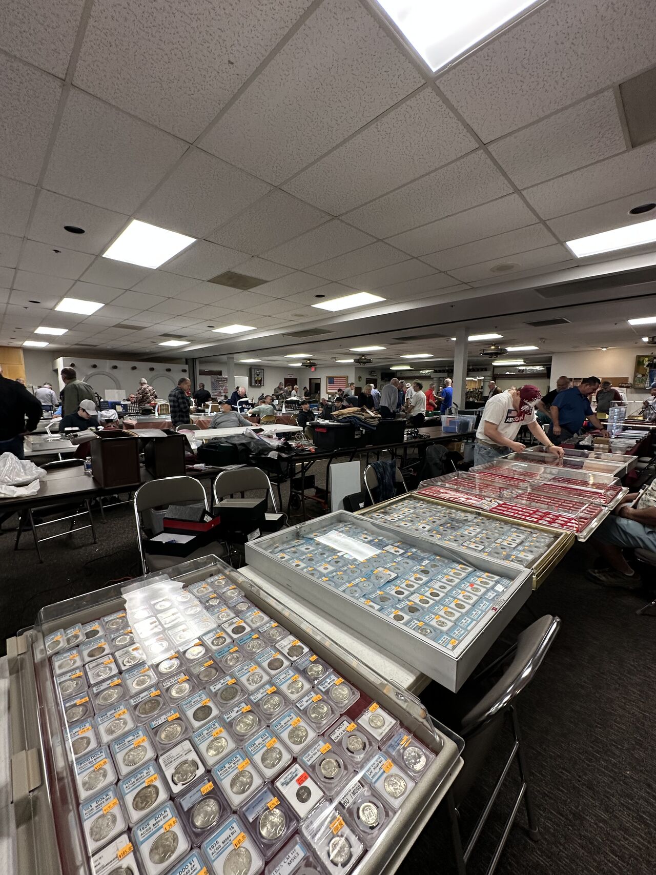 RumniCoin Visited Phoenix, AZ! We had a fantastic time at the Camelback Collectibles Coin Show in Phoenix, Arizona, on March 9th! 📈 We made some great new business connections across the pond, and our upcoming auctions sparked a lot of interest—exciting times ahead! 🪙 As proud members of both the American Numismatic Association and Professional Coin Grading Service (PCGS), we remain committed to building strong ties within the global numismatic community. We’ll definitely be back for more US shows in the future! 🔹 Reminder: Our inaugural auction takes place on March 27th—check out the full catalogue at www.rumnicoin.com. 🗓️ Plus, we’re now accepting consignments for Auction 2, coming in June 2025, featuring General World & Ancient Coins. #Rumnicoin #CoinShow #Numismatics #CoinCollectors #CamelbackCoinShow #ANA #PCGS #RareCoins #CoinAuction #PhoenixArizona #Collectibles